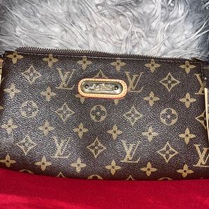 Louis Vuitton clutch